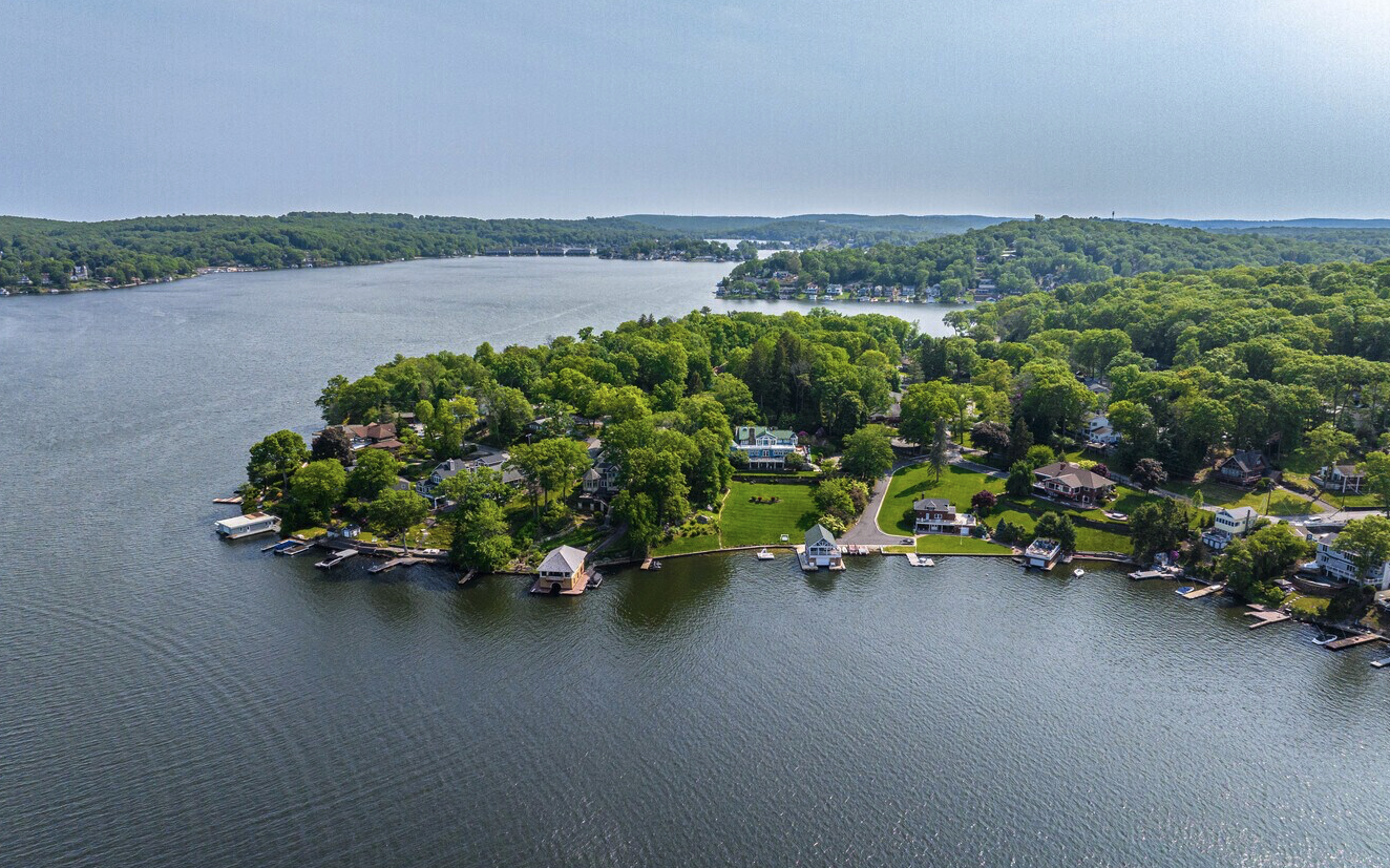 Hopatcong, NJ street view